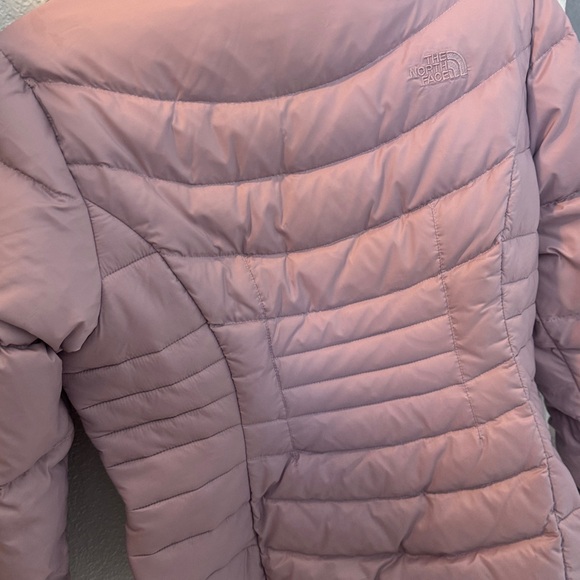 North Face Aconcagua II Women’s Jacket Size Medium Down 550 - Picture 16 of 16